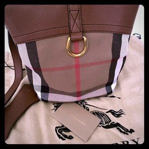 Burberry bucket crossbody bag